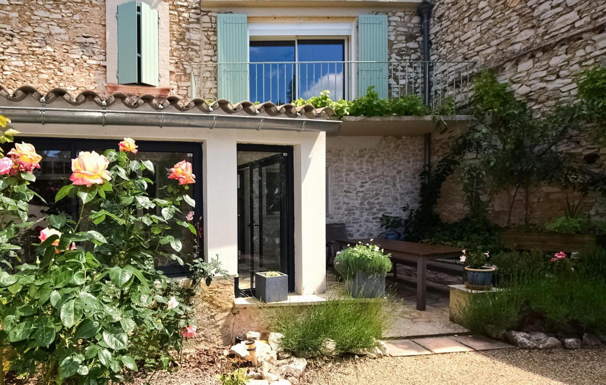 2 Bedroom Gorgeous Home In Villes-Sur-Auzon Εξωτερικό φωτογραφία