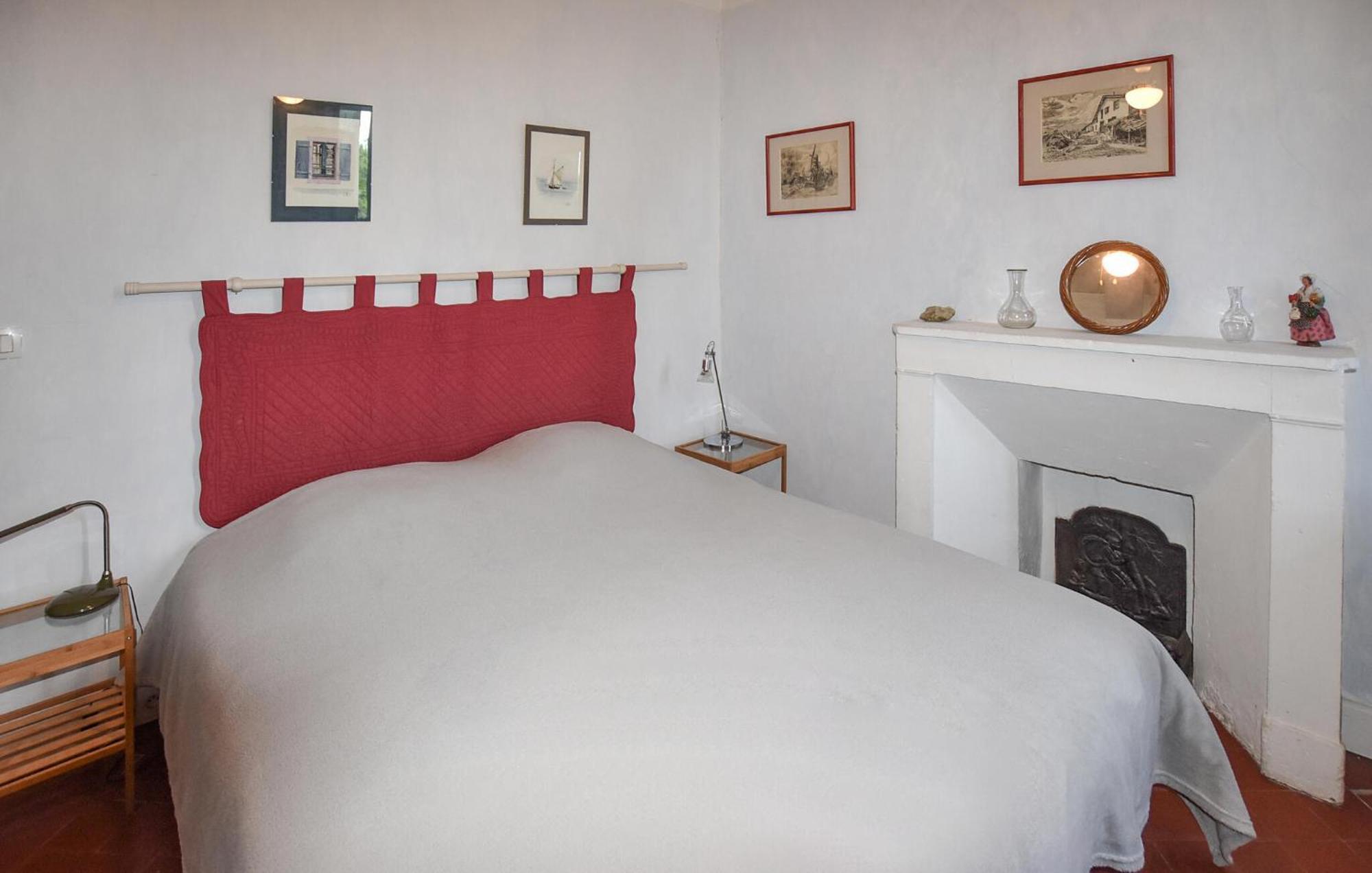 2 Bedroom Gorgeous Home In Villes-Sur-Auzon Εξωτερικό φωτογραφία